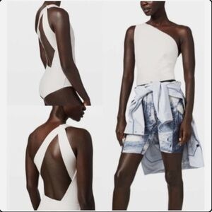 Lululemon AER Bodysuit-NWT